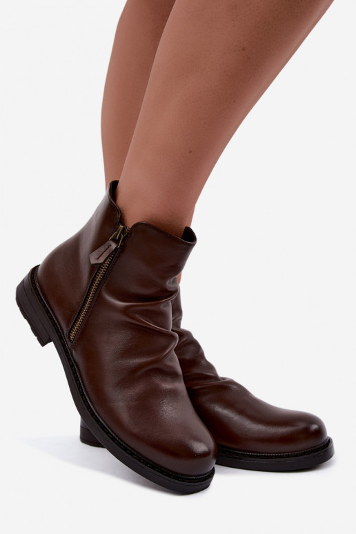 Botines aislados con volantes y tacones anchos Vinceza 58683 marrón