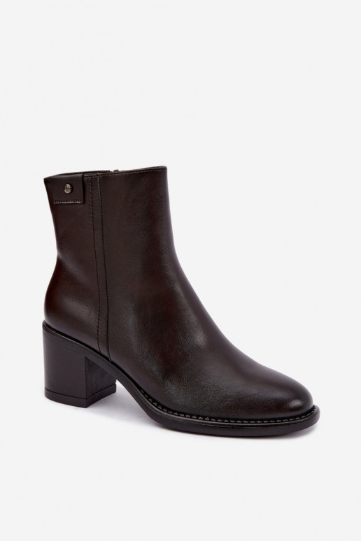 Botines aislados con tacón Vinceza 58655 chocolate
