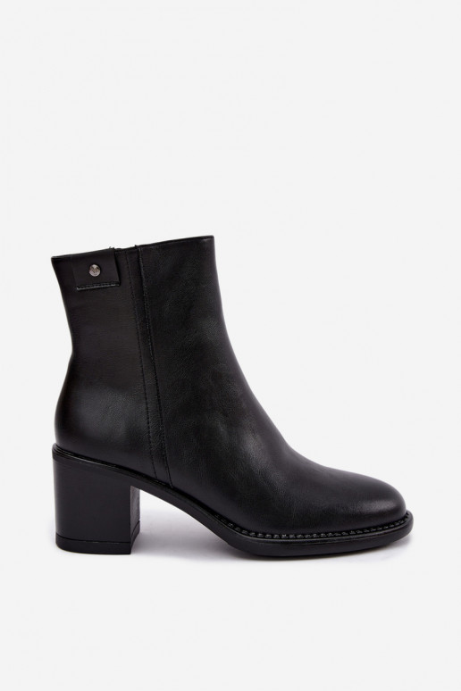 Botines aislados con tacón Vinceza 58655 negro