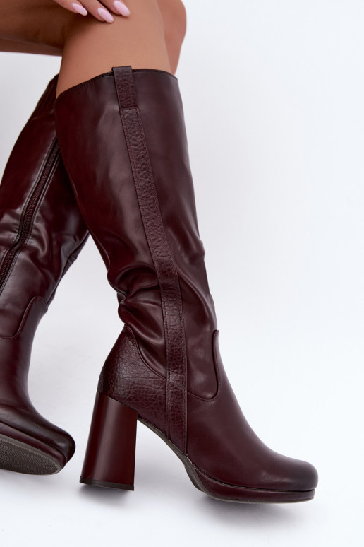 Botas largas aisladas con tacón burdeos Alessa