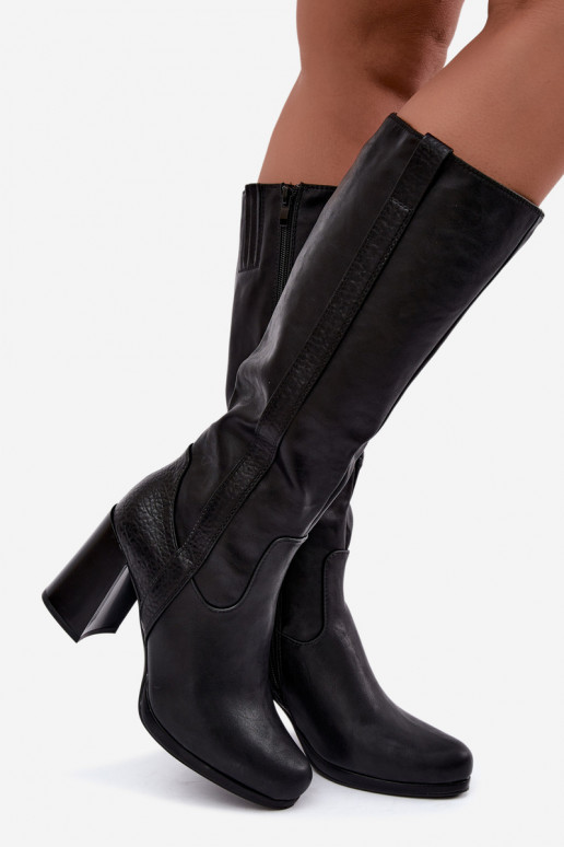 Botas largas aisladas con tacón negro Alessa