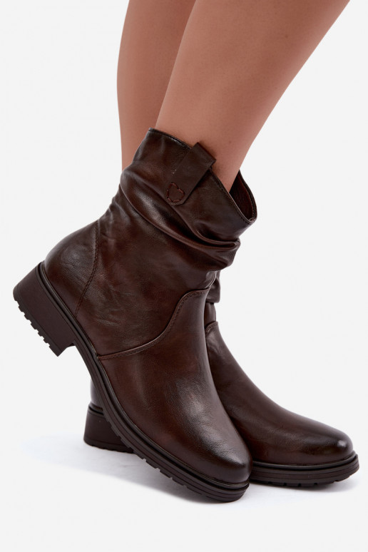 Botines de mujer calentitos con arrugas en chocolate