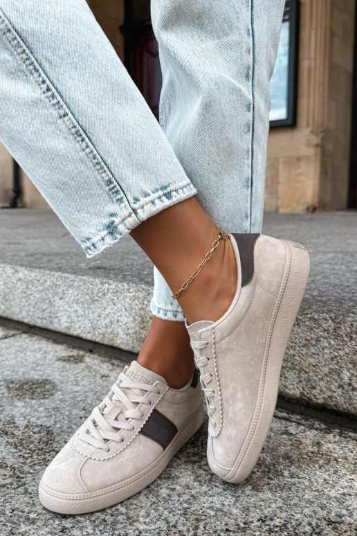 Zapatillas de mujer de ante sintético Big Star UU274440 en arena