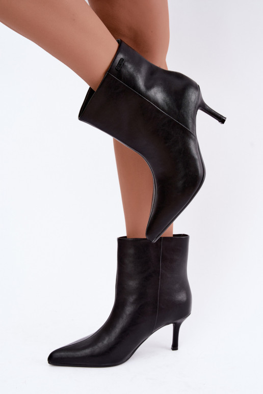 Botines con tacones finos y aislamiento, tipo slip-on Big Star UU274494 negros