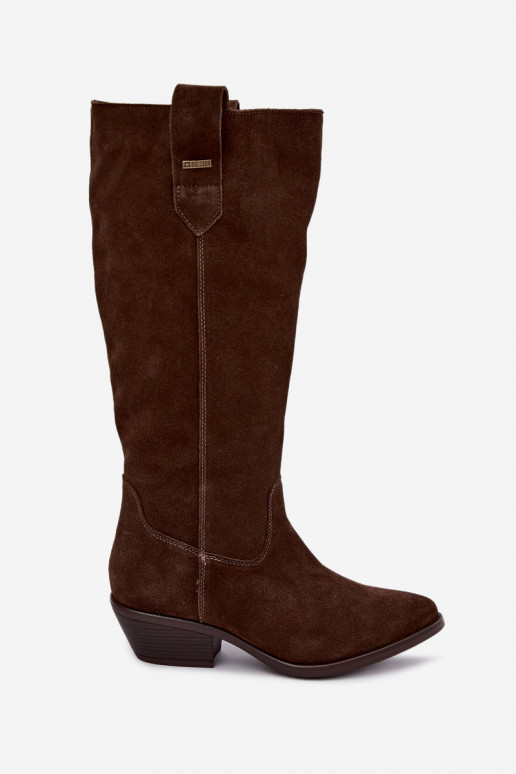 botas altas de ante sintético para mujeres con tacón bajo aisladas Big Star UU274519 color chocolate