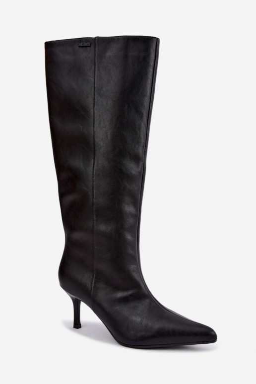 botas altas de cuero natural con tacones finos aisladas modelo de fácil colocación Big Star UU274497 color negro