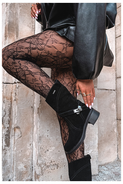 botines aislados para mujeres Big Star UU274608 en negro