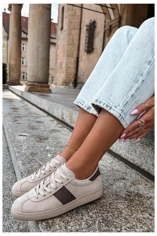 Zapatillas de mujer de ante sintético Big Star UU274440 en arena
