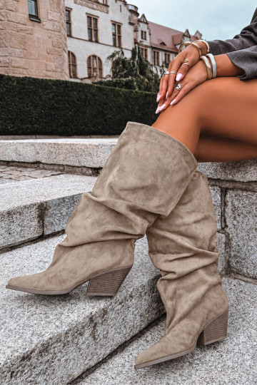 Botas altas kaki para mujer con parte superior curva y tacones de ante Durela