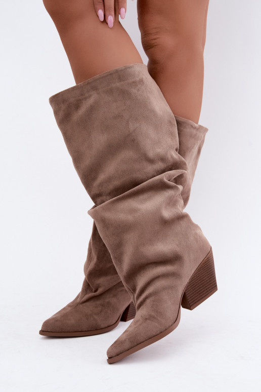 Botas altas kaki para mujer con parte superior curva y tacones de ante Durela