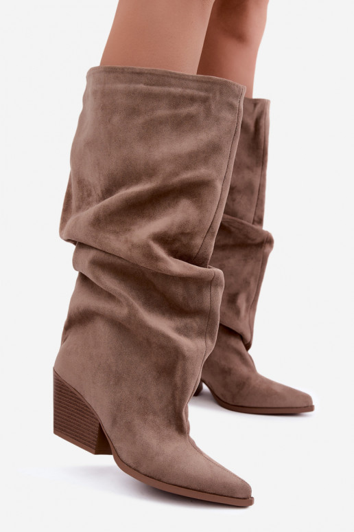 Botas altas kaki para mujer con parte superior curva y tacones de ante Durela