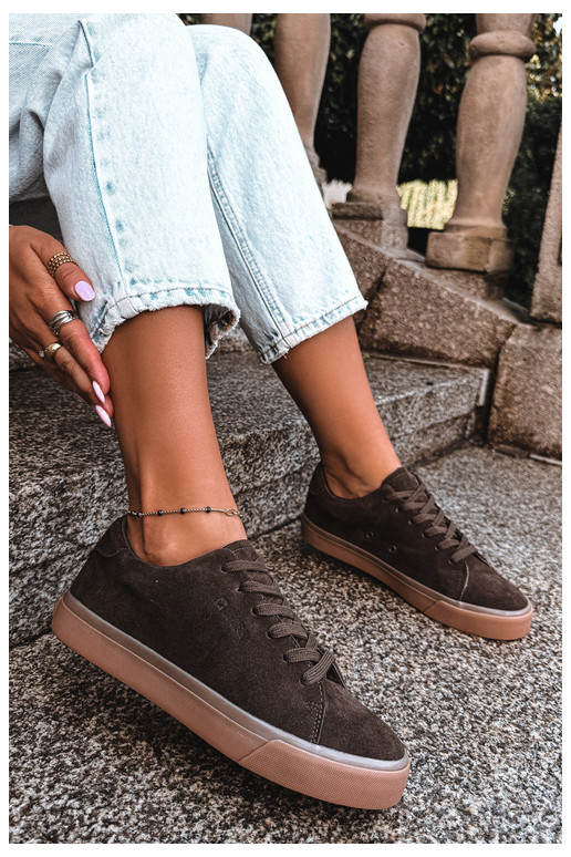 Zapatillas de mujer Big Star UU274243 color chocolate