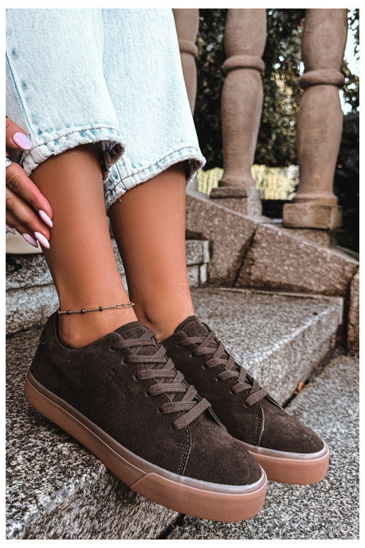 Zapatillas de mujer Big Star UU274243 color chocolate