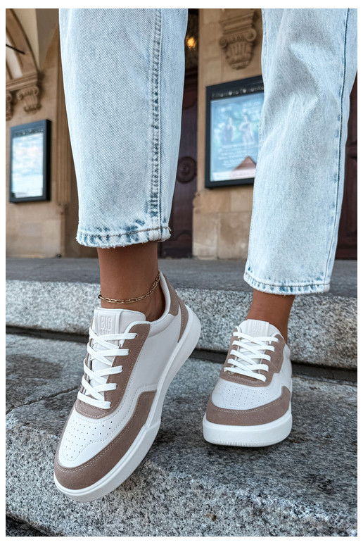 Zapatillas de mujer Big Star UU274275 en arena