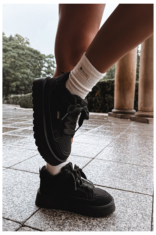 Botas de nieve de mujer con plataforma y piel Big Star SS274104 en negro