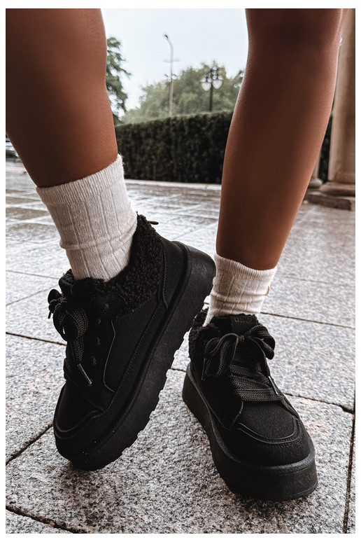 Botas de nieve de mujer con plataforma y piel Big Star SS274104 en negro