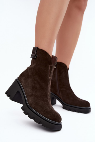 Zapatos aislados de ante sintético con tacones T.Sokolski SH Z26-428 chocolate
