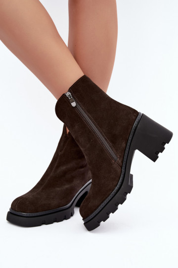 Zapatos aislados de ante sintético con tacones T.Sokolski SH Z26-428 chocolate 2