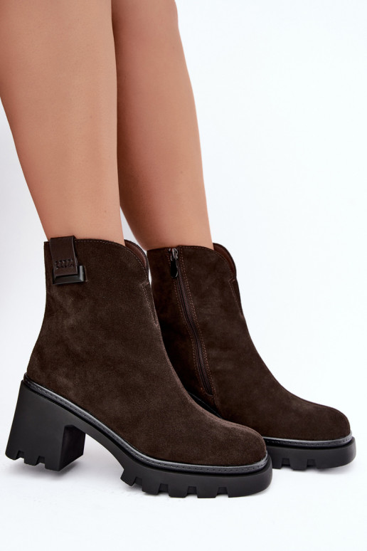 Zapatos aislados de ante sintético con tacones T.Sokolski SH Z26-428 chocolate