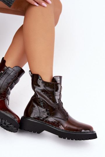 Botines aislados para mujer con efecto charol T.Sokolski Z26-501 marrón