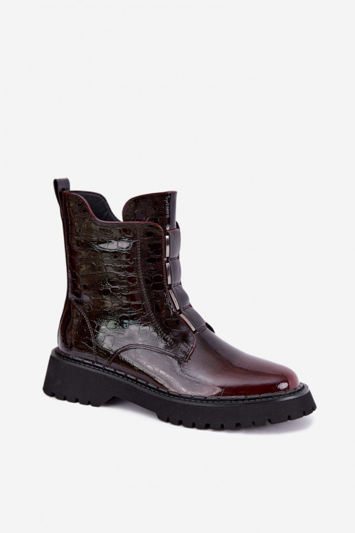 Botines aislados para mujer con efecto charol T.Sokolski Z26-501 burdeos