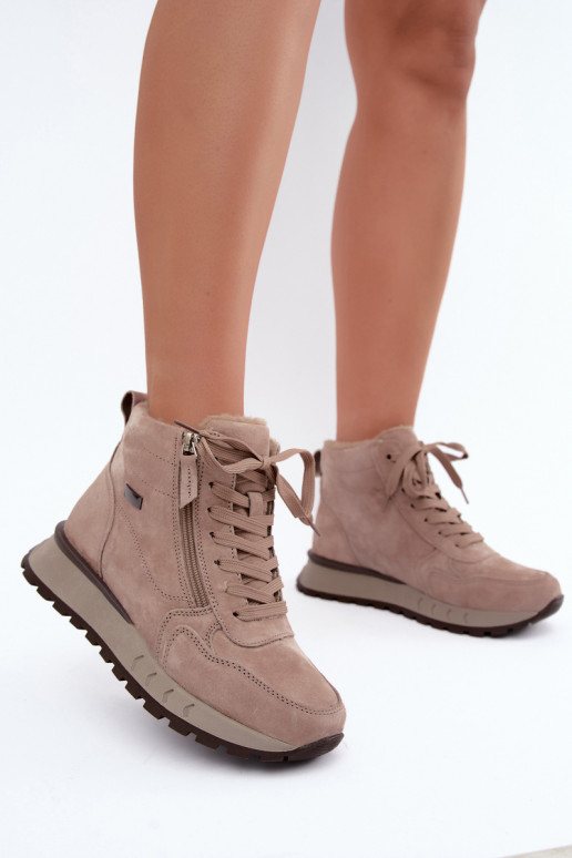 Botines aislados para mujer de ante sintético color arena Alirella