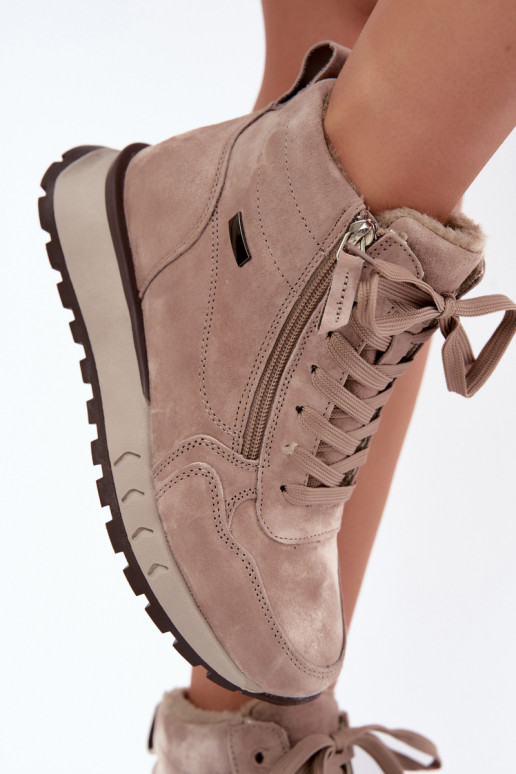 Botines aislados para mujer de ante sintético color arena Alirella