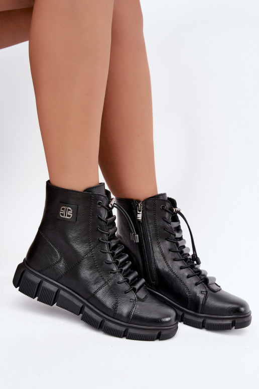 Botines aislados para mujer de piel sintética color negro Savelia
