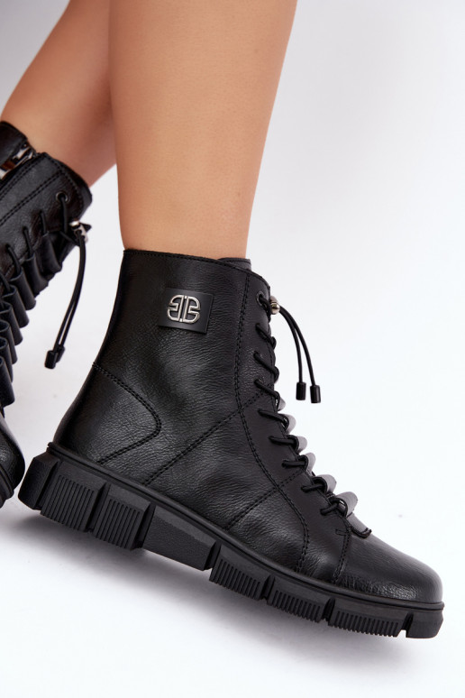 Botines aislados para mujer de piel sintética color negro Savelia