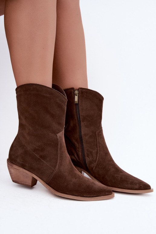 Botas aisladas de ante sintético estilo vaquero Zazoo 4311 en color chocolate