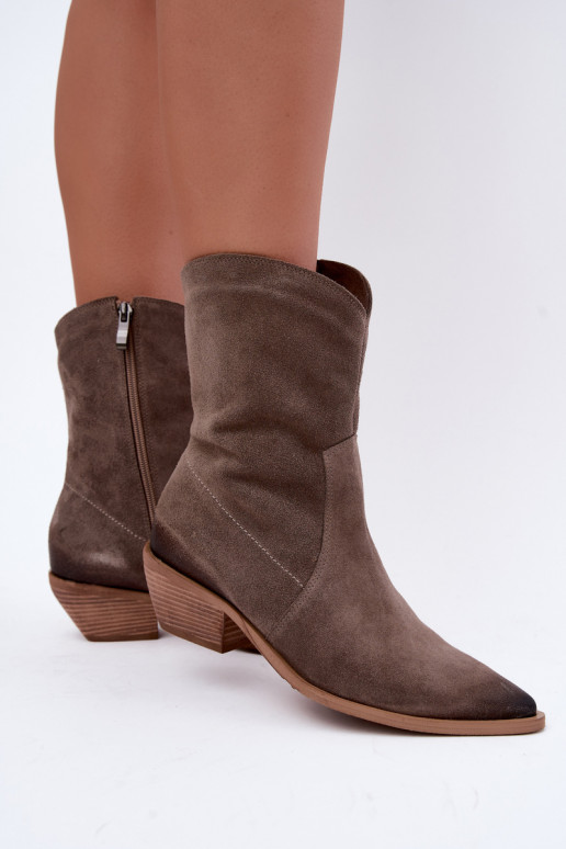 Botas aisladas de ante sintético estilo vaquero Zazoo 4311 en color arena