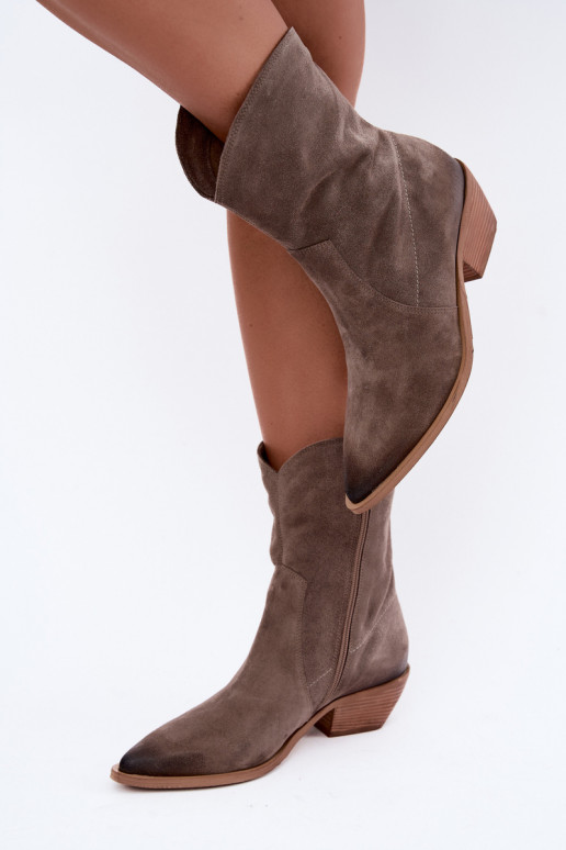 Botas aisladas de ante sintético estilo vaquero Zazoo 4311 en color arena