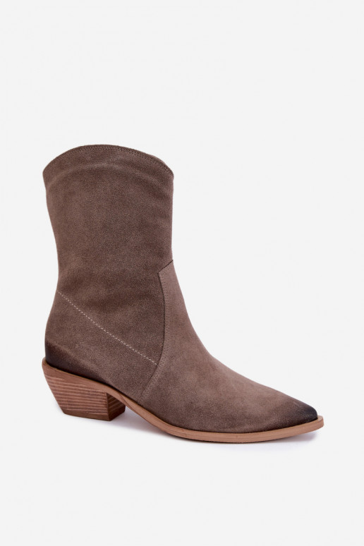 Botas aisladas de ante sintético estilo vaquero Zazoo 4311 en color arena