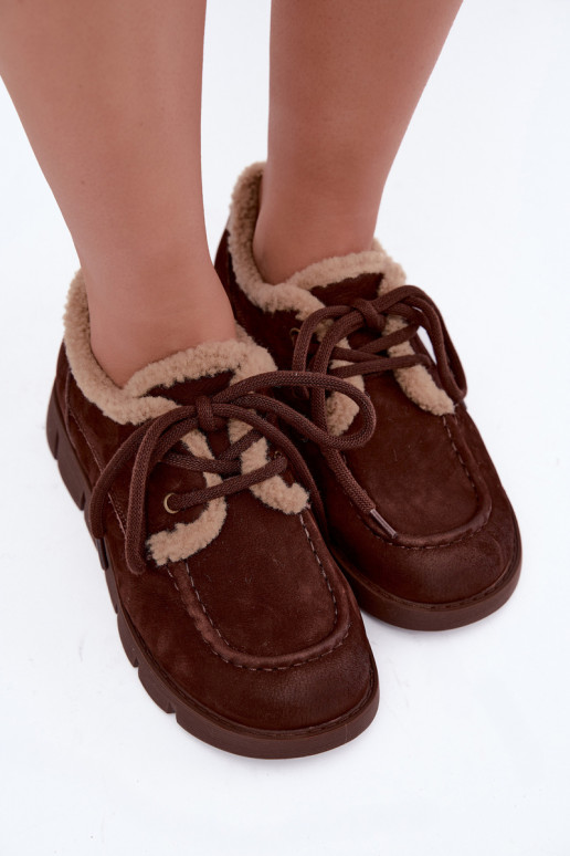 Botas bajas de ante sintético para la nieve Vinceza 67022 en color chocolate
