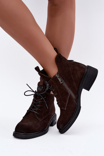 Botas aisladas de ante sintético con adornos Vinceza Czekolado