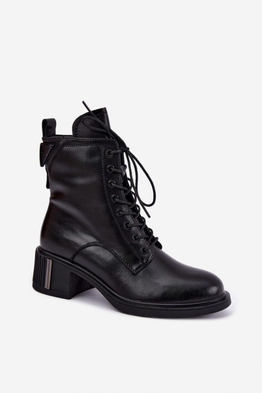 Botines aislados de cuero natural Vinceza negros