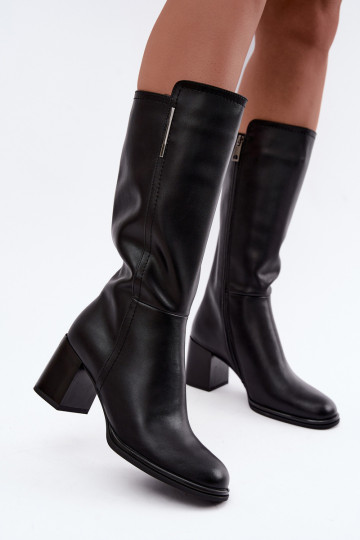 Botas altas aisladas de cuero natural con tacones Vinceza negras 2