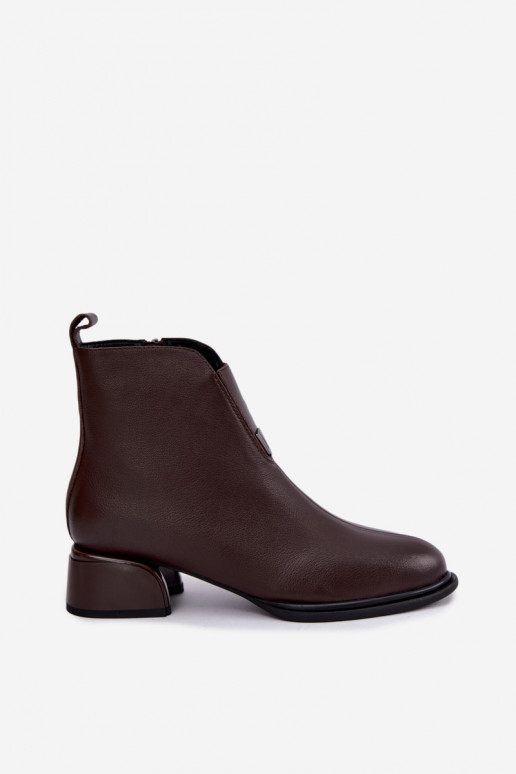 Botines aislados para mujer de cuero natural con tacones bajos Vinceza Czekolado