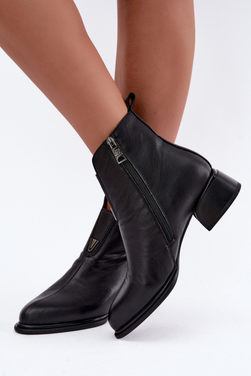 Botines aislados para mujer de cuero natural con tacones bajos Vinceza negros