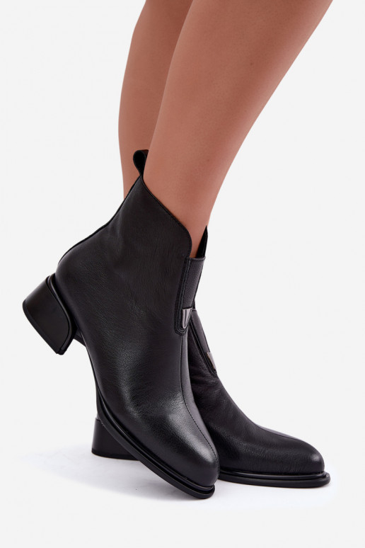Botines aislados para mujer de cuero natural con tacones bajos Vinceza negros