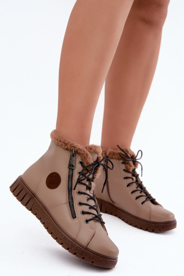Botines de mujer aislados en piel natural Vinceza 133123 en color arena 2