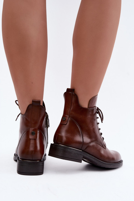 Botines aislados con tacones anchos 58677 en color marrón
