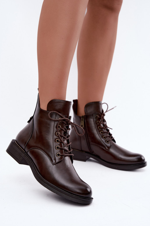 Botines aislados con tacones anchos 58677 en color chocolate