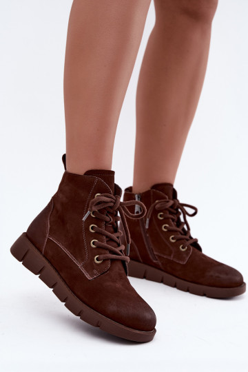 Botines aislados de cuero natural con cordones Vinceza 67040 en color chocolate 2