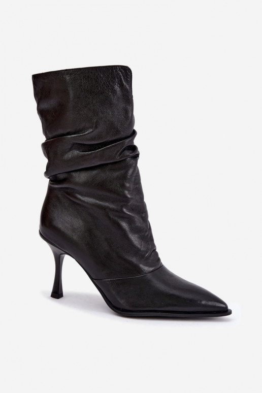 Botines aislados en cuero natural Slouchy con tacones finos Vinceza 89166 en color negro