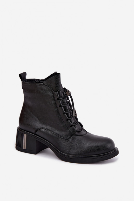 Botines aislados en cuero natural Klocke Vinceza 89161 en color negro