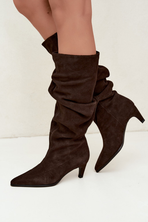 Botas altas de ante sintético aisladas Slouchy con tacones Vinceza 89167 en color chocolate
