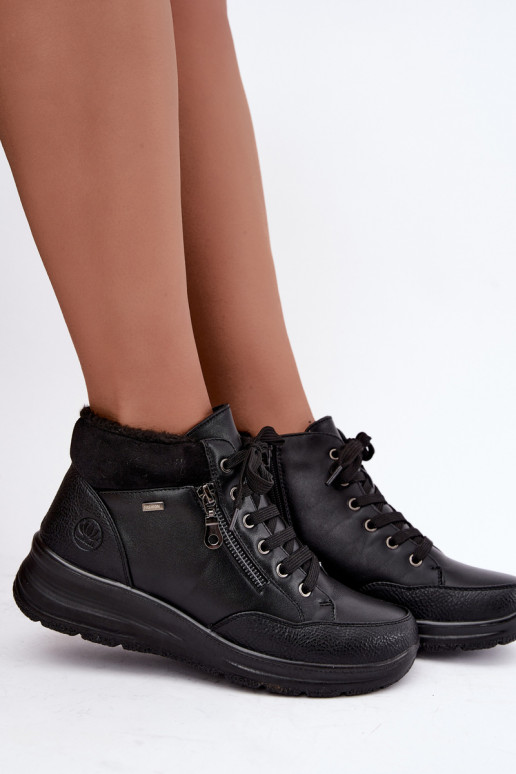 Botines aislados de mujer con pelo por dentro en color negro Parvella