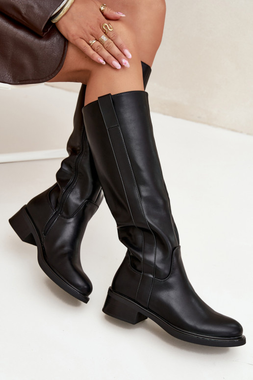 Botas altas de mujer con tacón bajo en color negro Averna