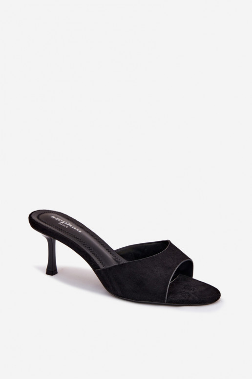 Zapatillas de ante sintético con tacones delgados en color negro Melissea